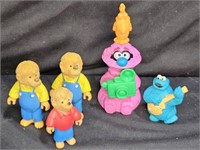 Berenstain Bears, Muppets, & Sesame Street Toys
