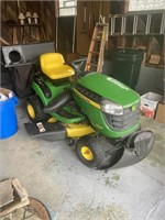 John Deere D105 Auto 42’’ mower deck with bagger