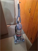 Hoover windtunnel vacuum