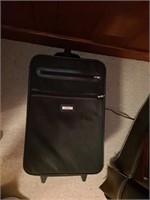 Conquer 21" luggage