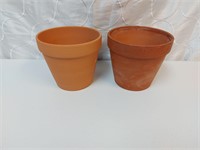 2 Plant / Flower Pots