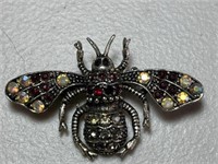 Vintage bee brooch with various colored