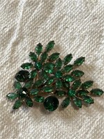 Vintage green rhinestone brooch