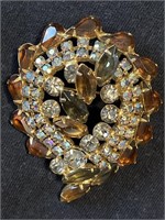 Vintage rhinestone brooch, shades of amber and