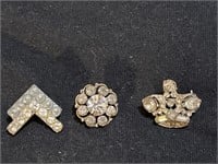 3 vintage small brooches with rhinestones