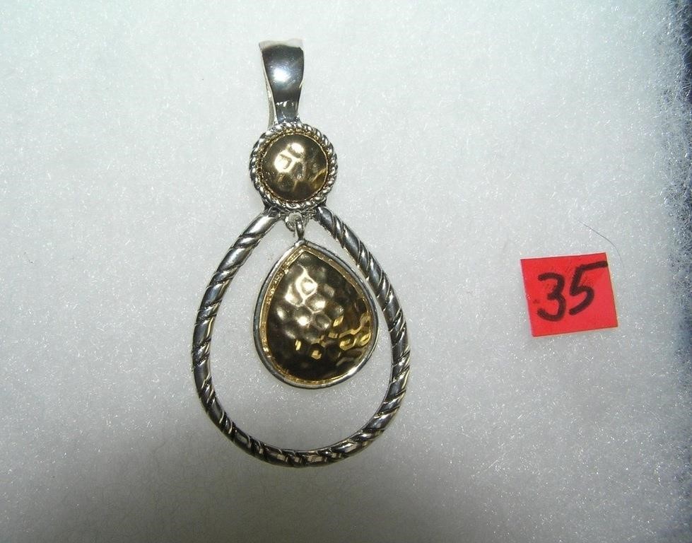 Quality necklace pendant