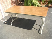 6ft Folding Table