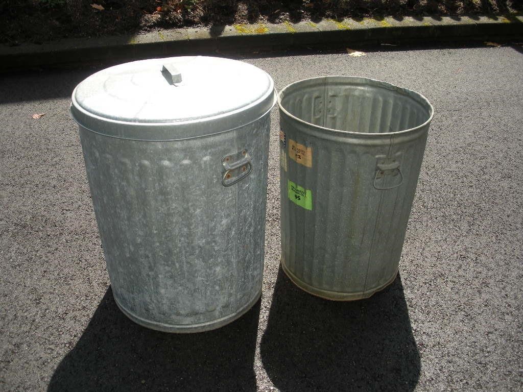 (2) Galvanized Grabage Cans  largest 21x26