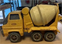 VINTAGE 12IN, TONKA CEMENT TRUCK