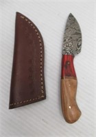 3.5" Damascus steel fixed blade knife with