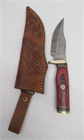 4" Damascus steel fixed blade knife with sheath.