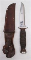 5.75" Fixed blade hunting knife with sheath.