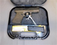 Glock model 23 cal. 40 13 shot semi auto pistol