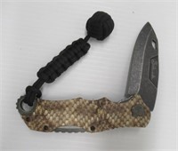 Sidewinder 3.75" blade folding pocket knife.