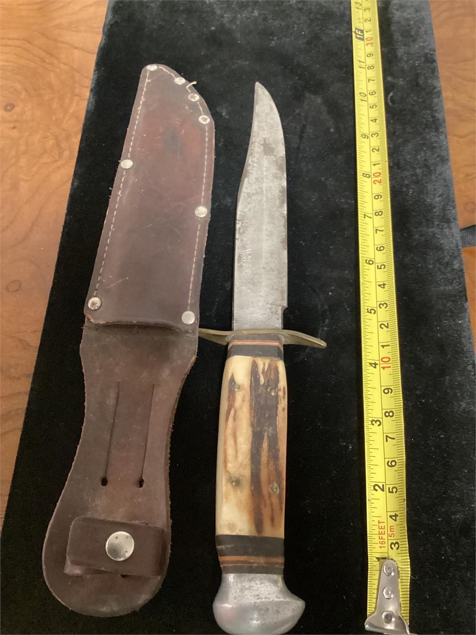 Original Bowie knife with sheath