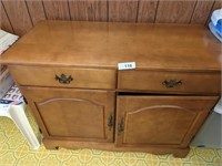 United Midwest Furniture Maple Hutch (2 pieces)