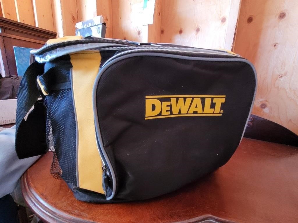 DEWALT TOOL BAG