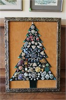 Vintage Costume Jewelry Art Christmas Tree