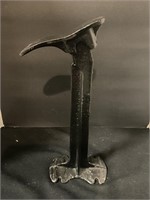 Cast iron cobbler shoe stand