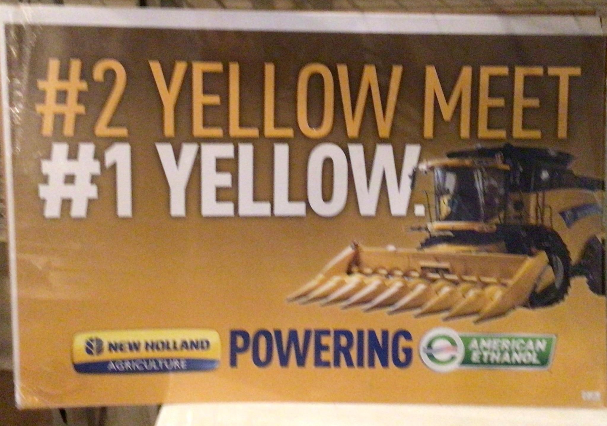 New Holland Combine Poster in plexiglas