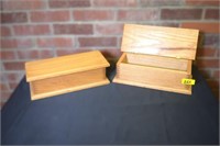 2 Wooden boxes lined (13.5" L x 5.5")