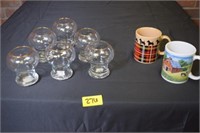 Candle holders and 2 mugs