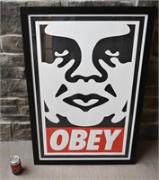 Cadre Obey Giant avec signature de Shepard
