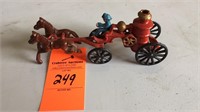 Small cast iron fire engine set