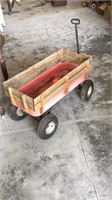 Metal wagon w/side extension