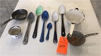 Assort. Graniteware spoons and ladles