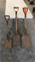 3 old shovels