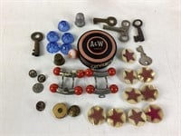 Old keys, buttons, A&W ribbon tin, thimbles
