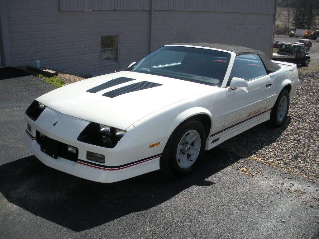 1988 CHEVY IROC-Z CONVERTIBLE (RIDES & DRIVES )