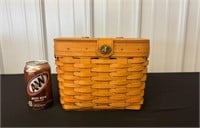 ( MD) Longaberger Basket 966