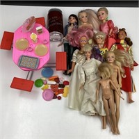 Lot de Barbie avec table à pique-nique