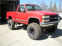 1989 CHEVY SILVERADO SHORT BED 4X4 (RIDES & DRIVES