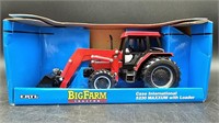 Farm Country Big Farm Die-Cast Case Tractor
