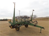 1982 JD 7000 Planter #119409