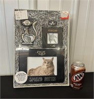 (MD) Cat Picture Frame Set