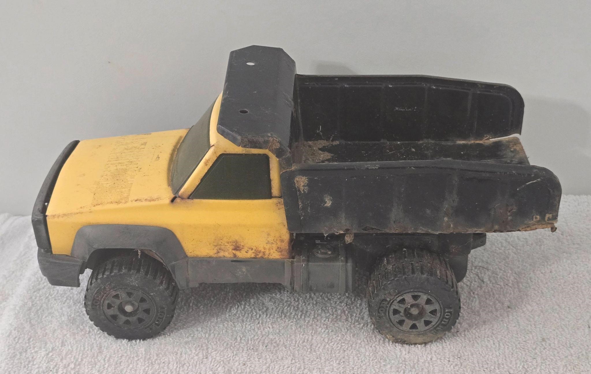 Vintage tonka truck