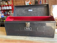 Metal tool box with tray