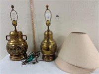 Pair of Heavy Brass Lamps w/ Images & Shades 25"H