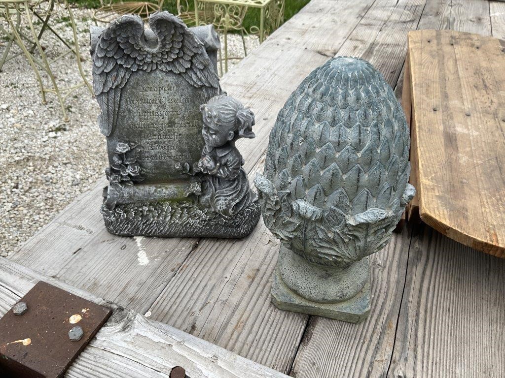 Two Resin Yard Ornaments PU ONLY