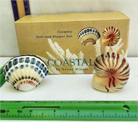 S&P shaker coastal shells set