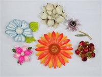 6 Vintage Floral Brooches / Pins