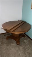 Wood circular table