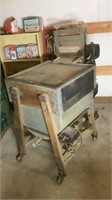 Amazing Antique Clothes Washer Machine