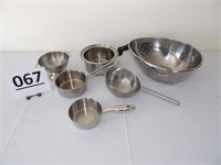 3 Pans & 3 Strainers