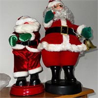 (2) Animated Santa’s