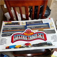 Bachmann HO Scale Electric Train Set Unopened